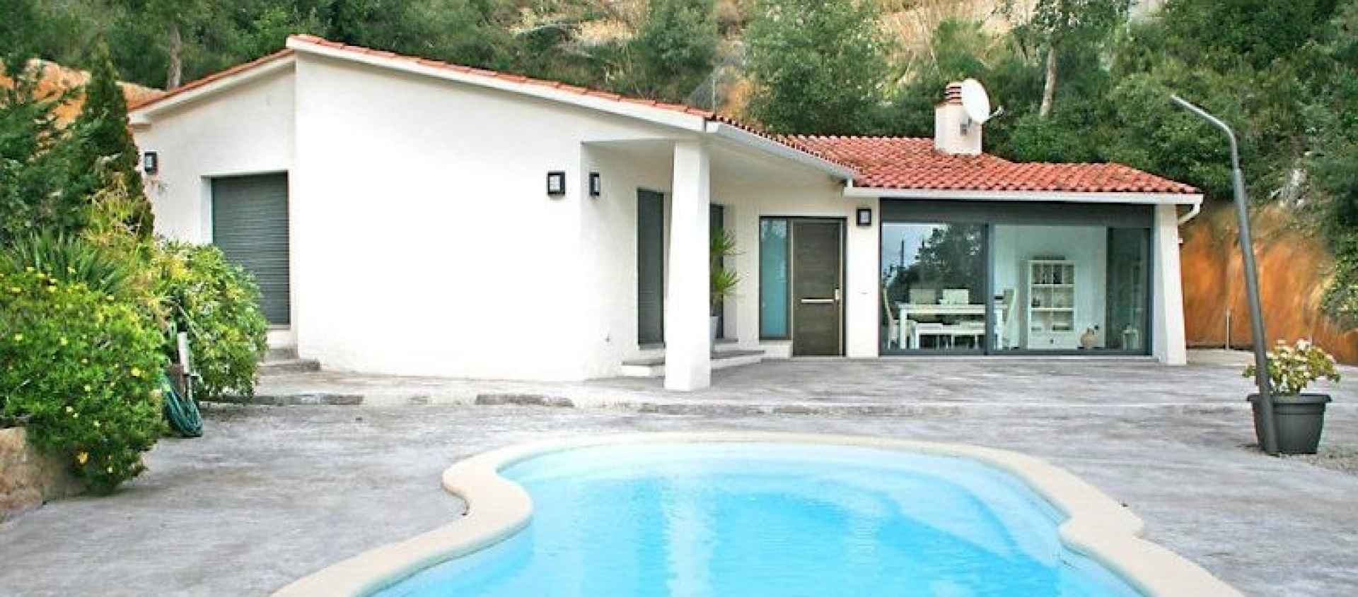 vakantiehuis met zwembad te koop Lloret de Mar