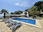 sea view villa with private pool for sale