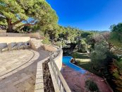 holiday house to buy with private pool tossa de mar