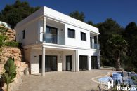 sea view villa to buy Martossa