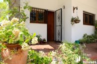 Costa Brava huis met tuin te koop
