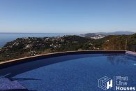 Costa Brava property for sale with private pool