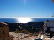 La Riviera, Lloret de Mar detached villa to buy