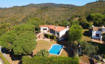 Mediterranean villa for sale near Calonge